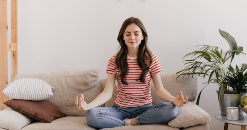 Comment aménager un coin méditation chez soi pour une pratique sereine