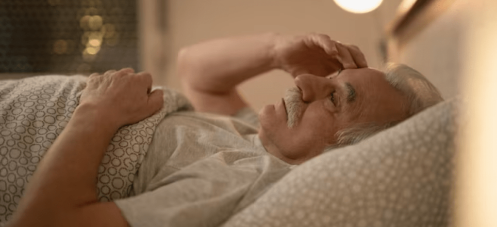 Problèmes de sommeil liés aux douleurs dorsales
